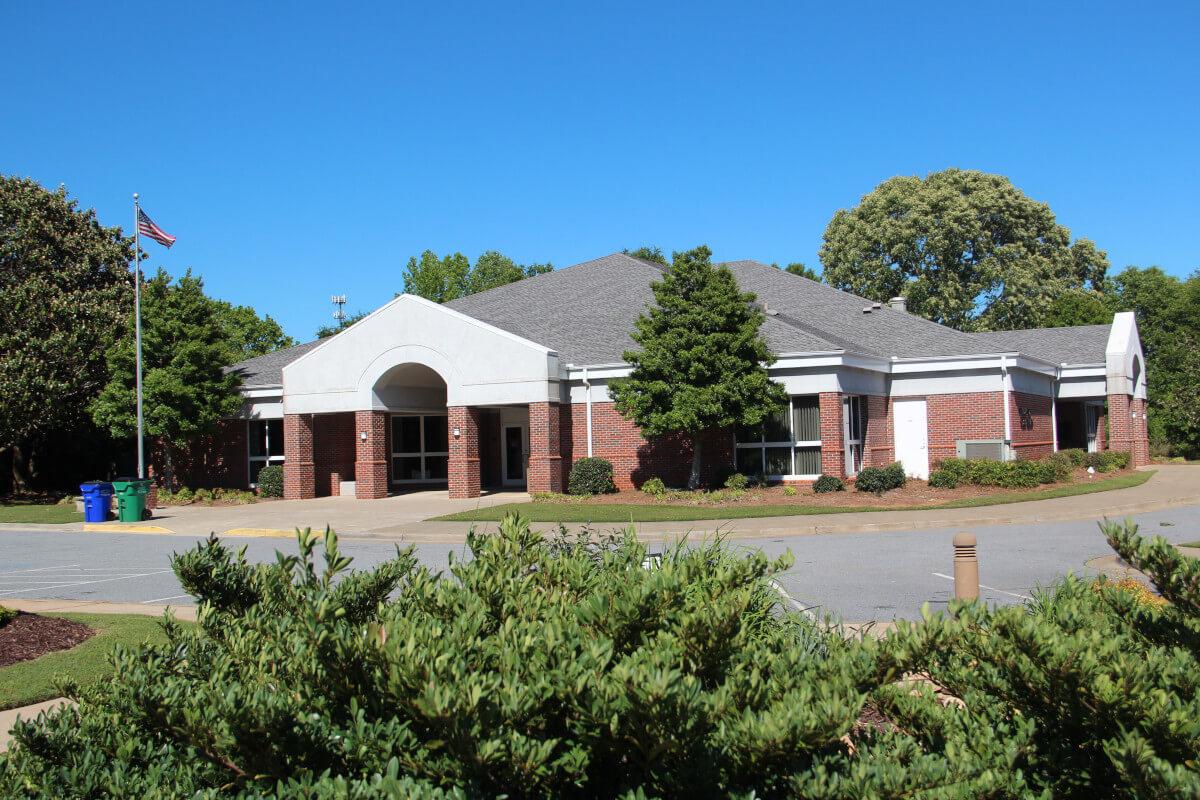 Hickory Flat, GA Gutter Cleaning