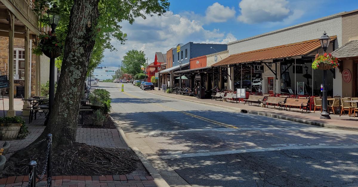 Roswell, Georgia Gutter Cleaning Services